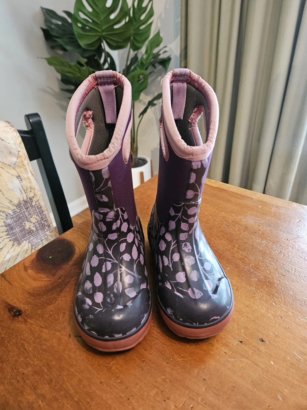 Bogs Kids Purple and Pink Floral Waterproof Rain Boots